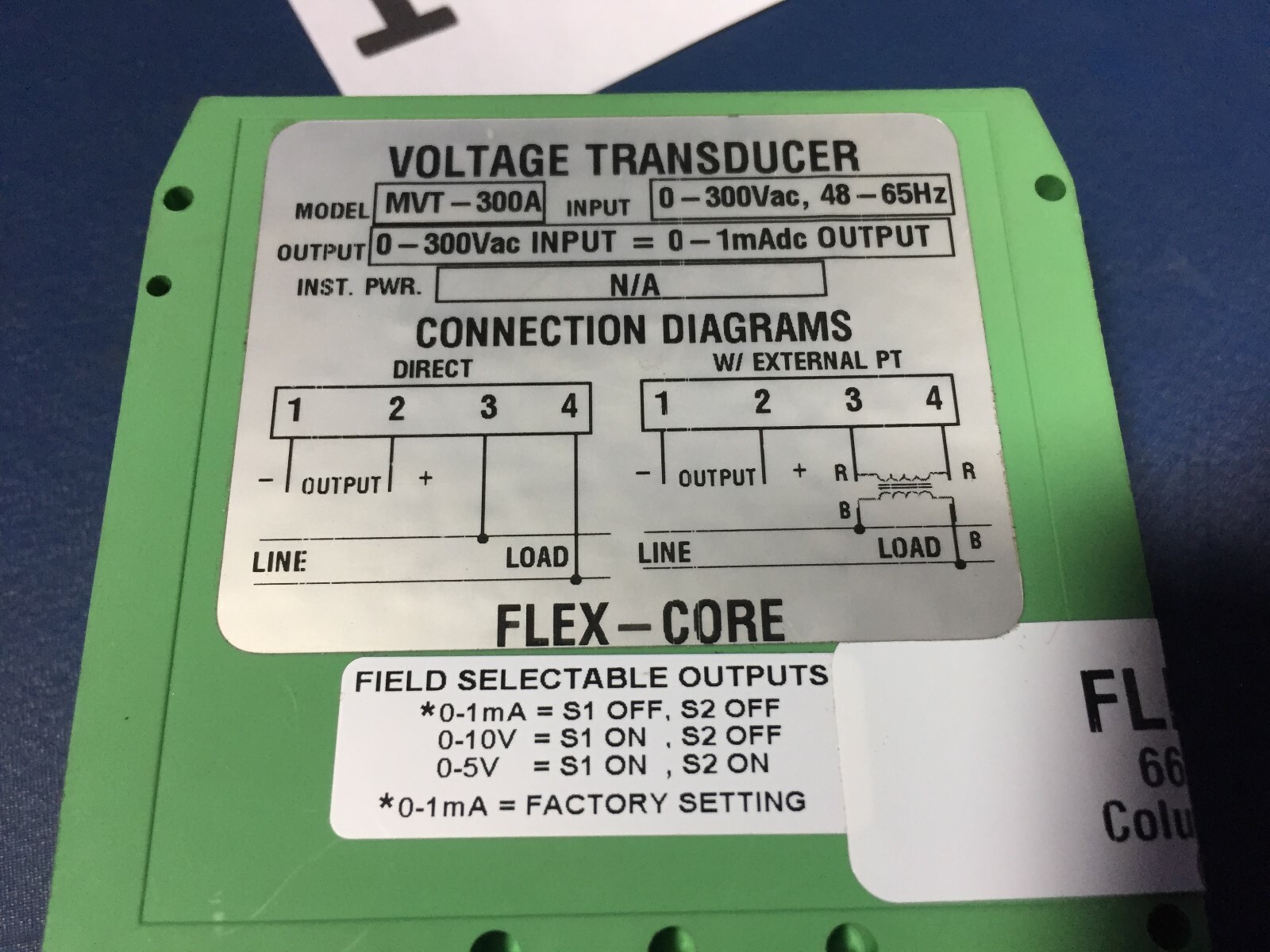 PHOENIX CONTACT MVT-300A FLEX-CORE AC VOLTAGE TRANSDUCER