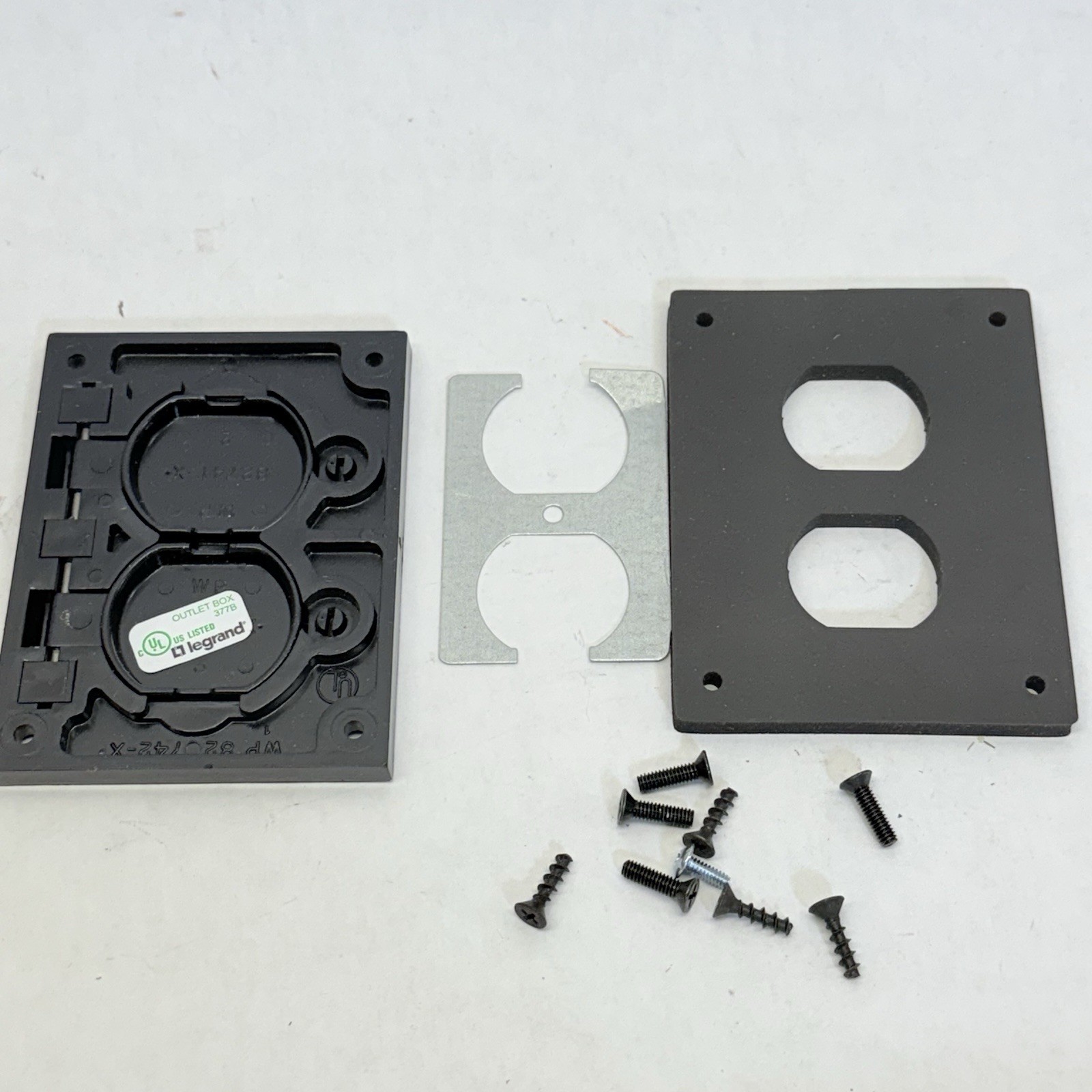 LEGRAND 828PR-BLK OMNIBOX/MODULINK RECTANGULAR PLASTIC DUPLEX COVER PLATE