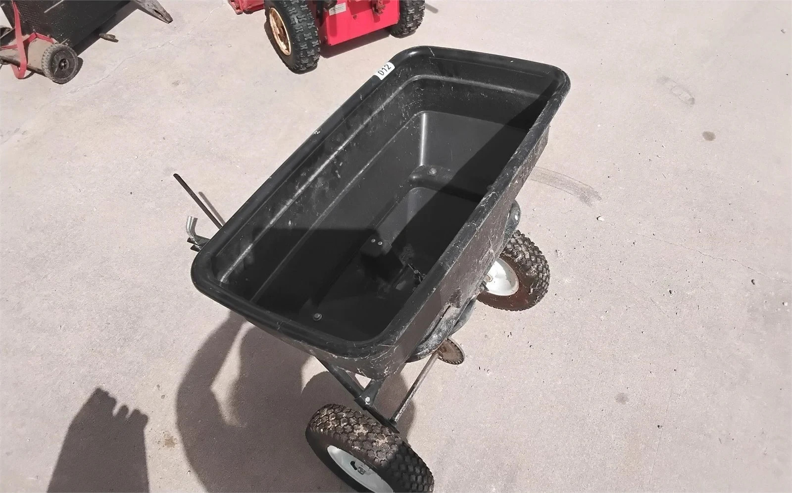 Agri-Fab 85lb Broadcast Tow-Behind Spreader seeder pull tractor garden