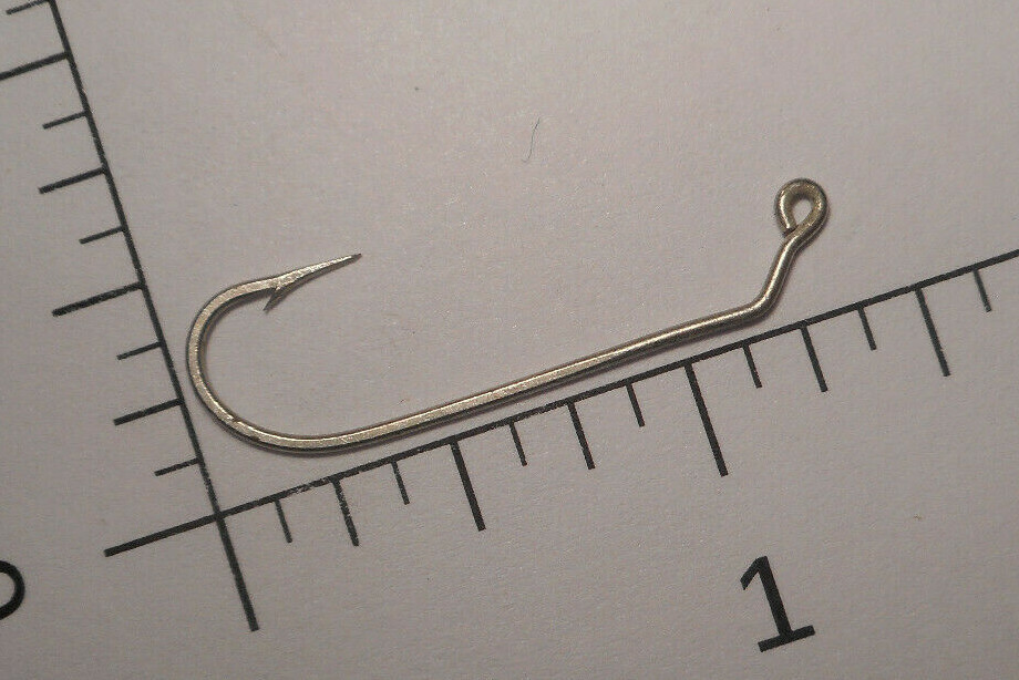 100 MUSTAD #2 ROUND FLY/JIG HOOKS EX LONG SHANK BENT DOWN EYED TINNED 90733