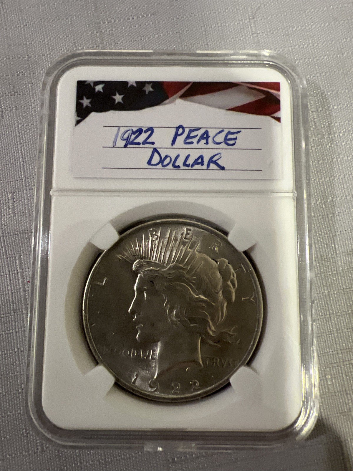 1922-P PEACE SILVER DOLLAR