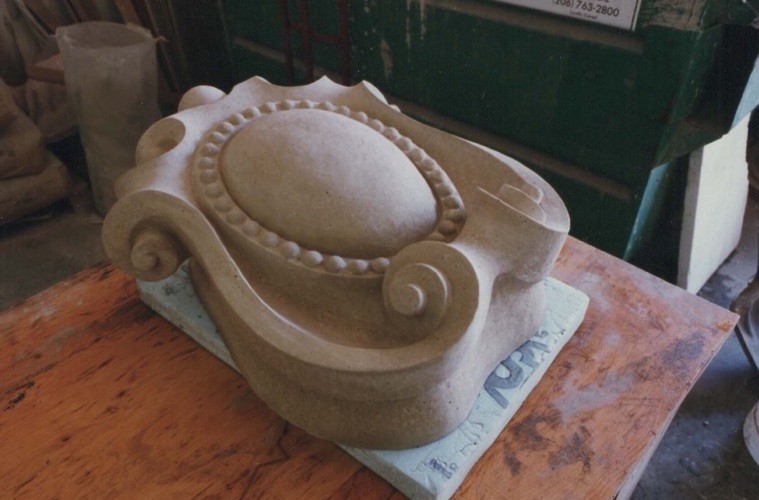 Architectural Shield Mold For Concrete And Plaster