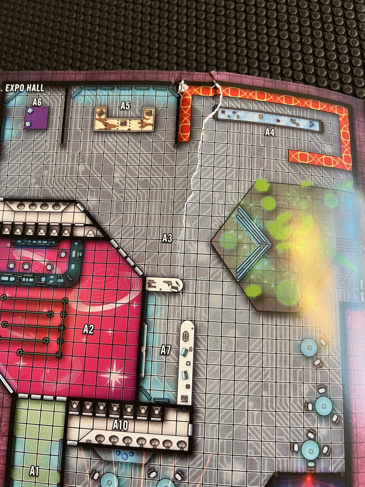Paizo Starfinder R Starfinder - The Starfinder Four vs. The Hardlight H - Good