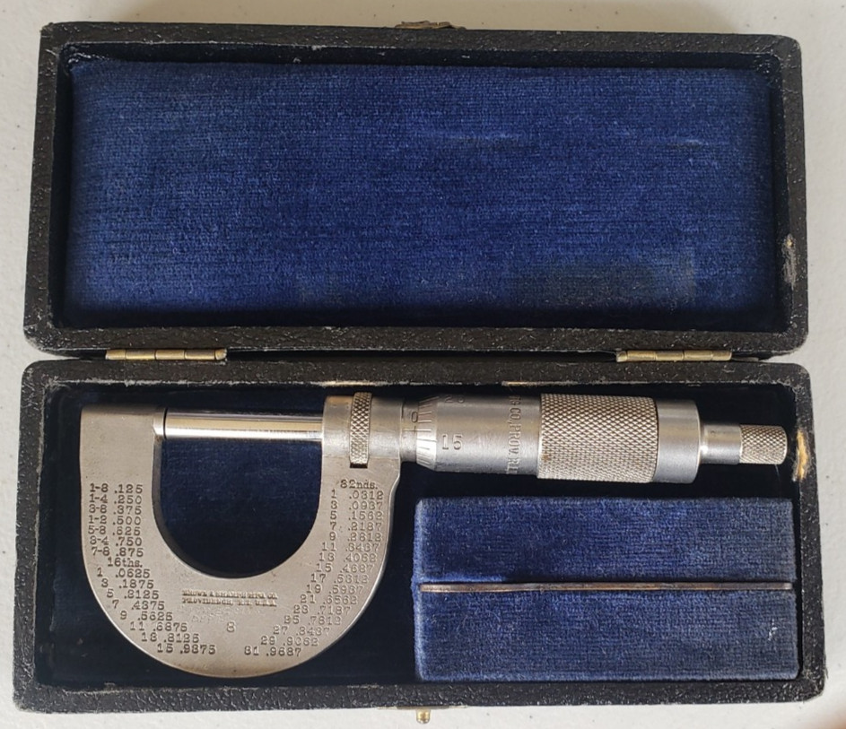 Vintage Brown & Sharpe 0-1 Micrometer Original Case Wrench