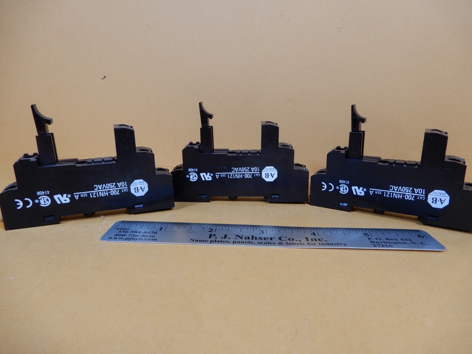Allen Bradley 700-HN121 Relay Sockets Quantity 3 Good Used Condition