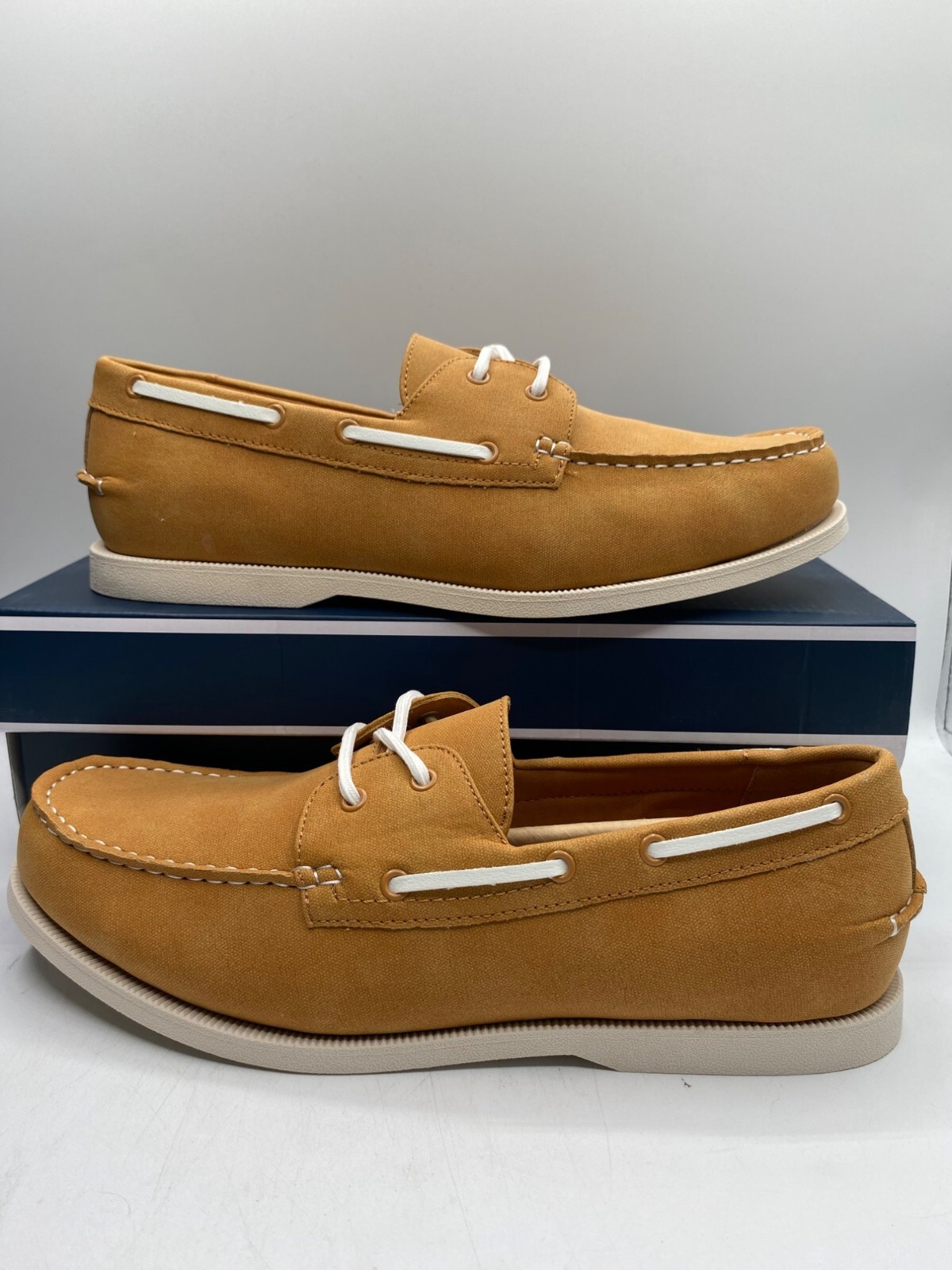 Club Room Men's Sand Brown Elliot Lace up Round Rubber Sole Boat Shoes NIB