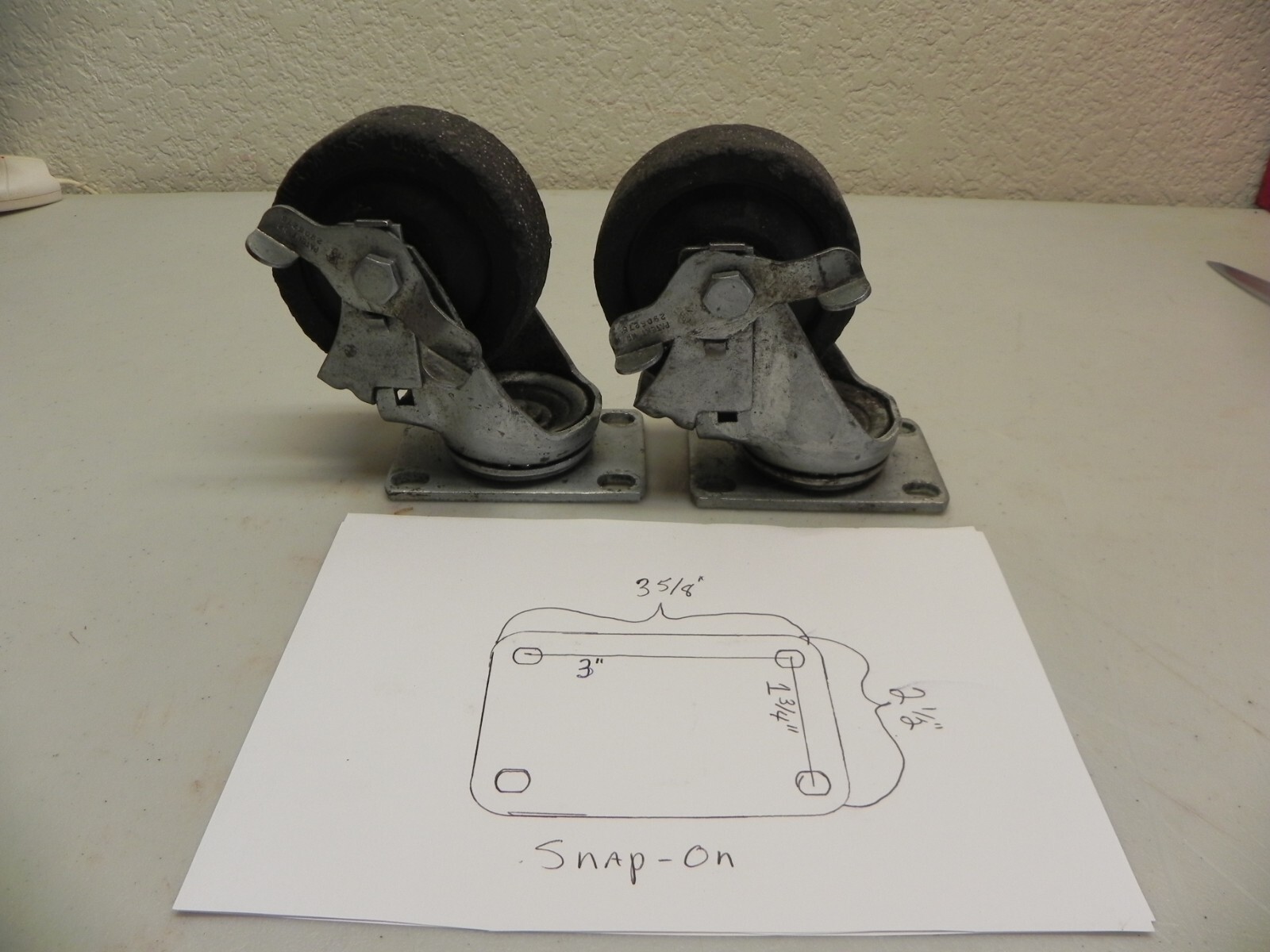 Vintage Snap-On 2 Piece 4'' x 1-1/4'' locking Swivel Casters KRA380 Roll Cab