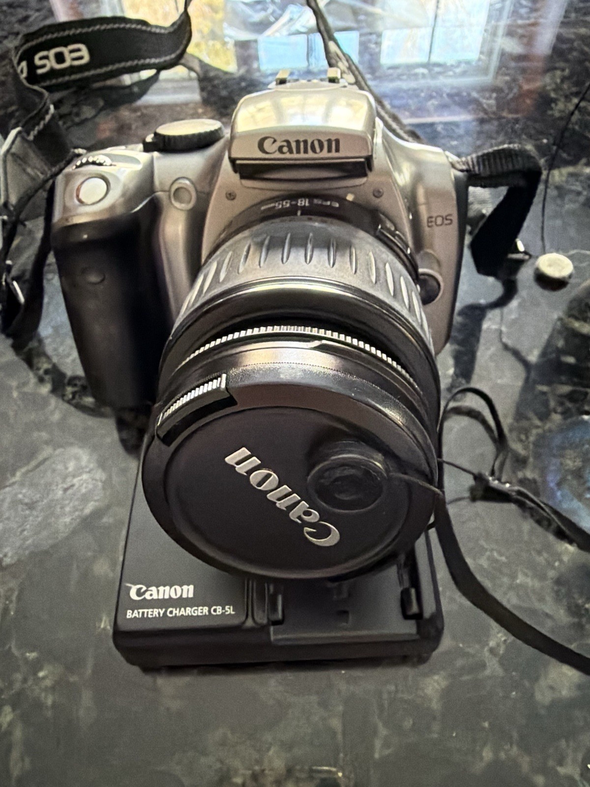 Canon EOS Camera EF-S 18-55mm EF 75-300mm Lenses Charger Image Stabilizer