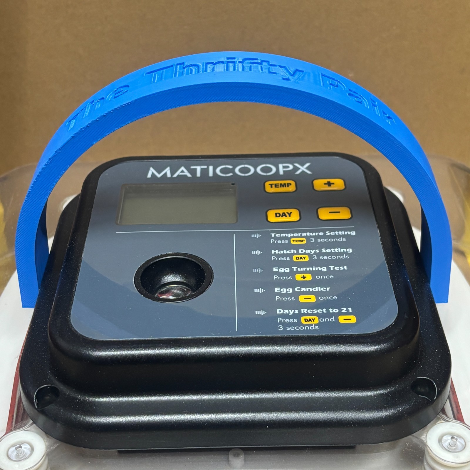 MaticoopX 30 Incubator Snap-On Carry Handle