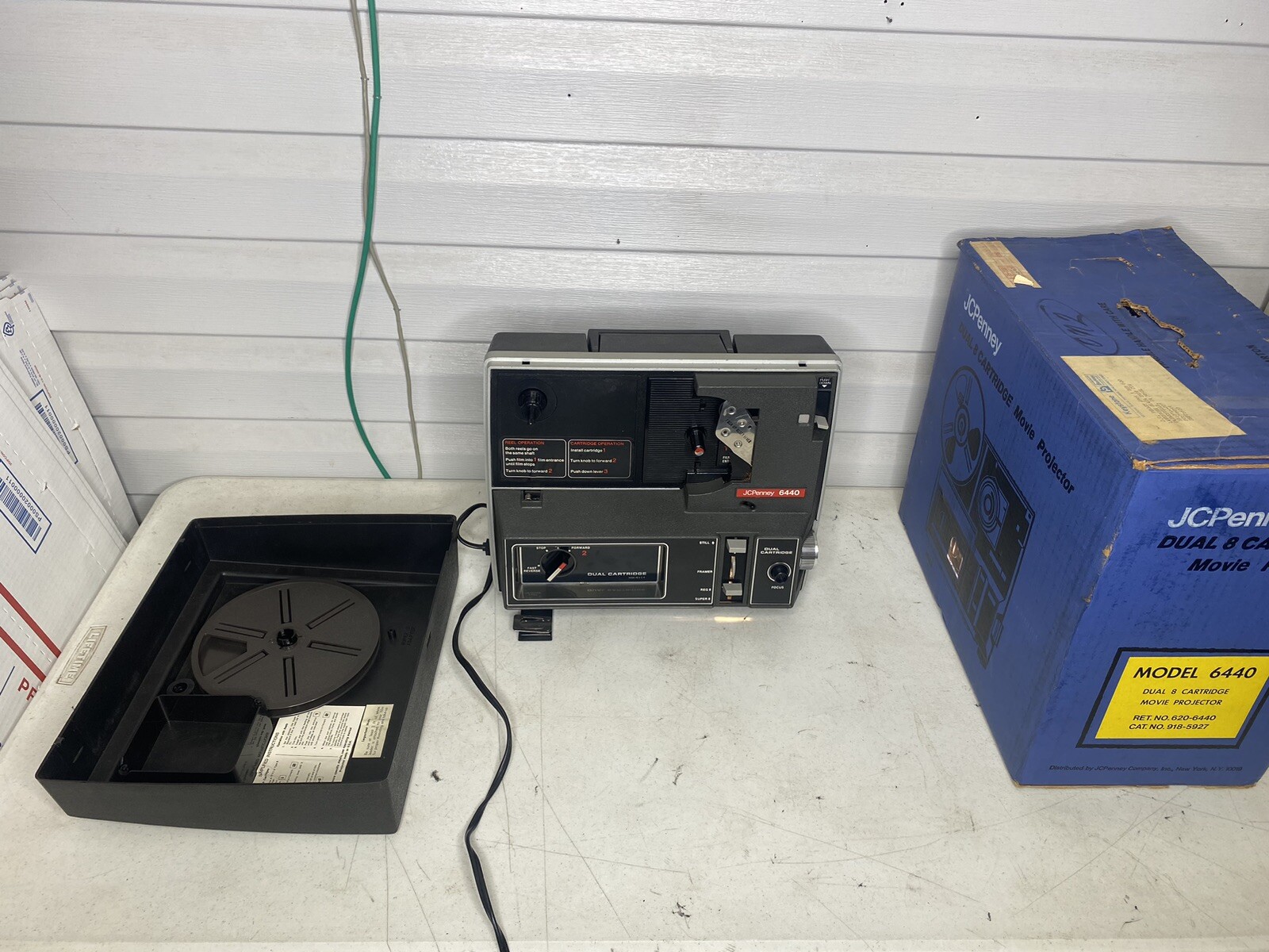 JC Penny 6440 Dual Cartridge Movie Projector With Box TESTED Without Film
