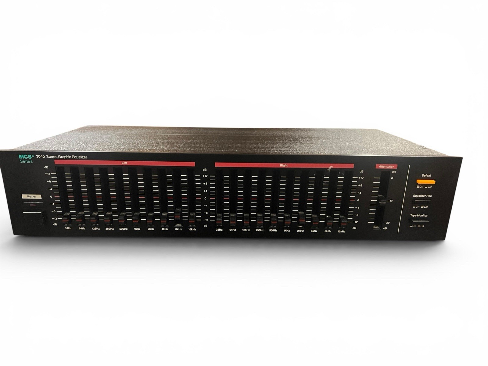 MCS Series 3040 10-Band Stereo Graphic Equalizer - Great working condition.