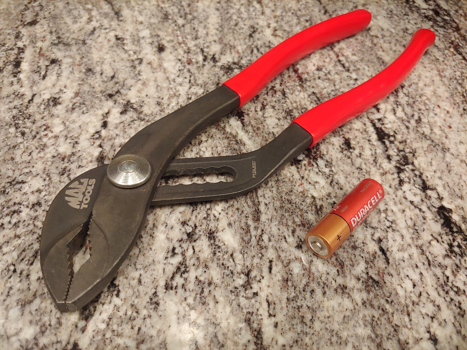 Mac Tools 12” Adjustable Joint C.S.T. Pliers