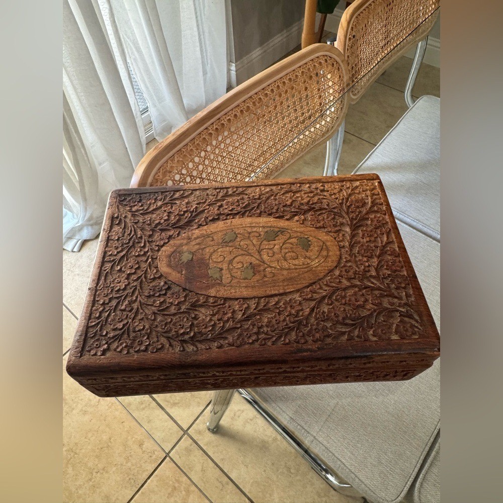 Vintage 70s hand Sheesham Intricately Hand Carved Wooden Box
