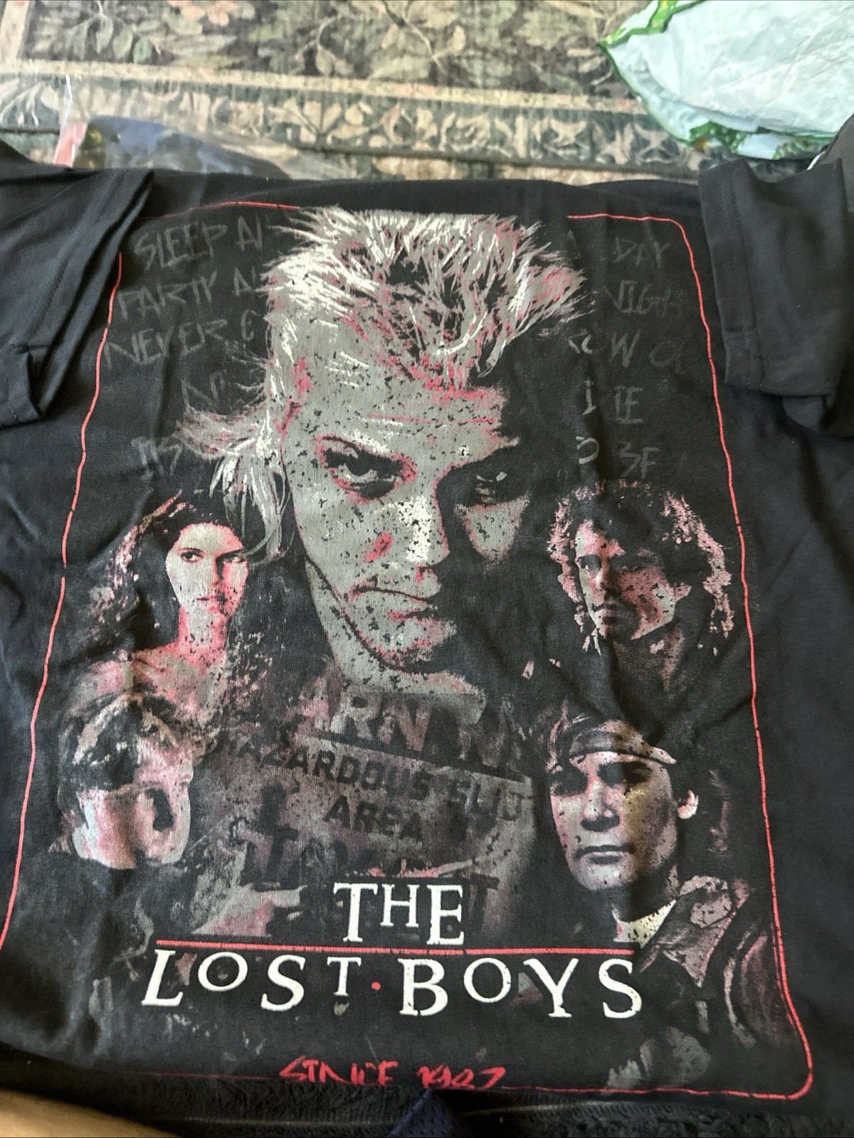 LOOT CRATE THE LOST BOYS INSPIRED T SHIRT SZ Medium BLACK New