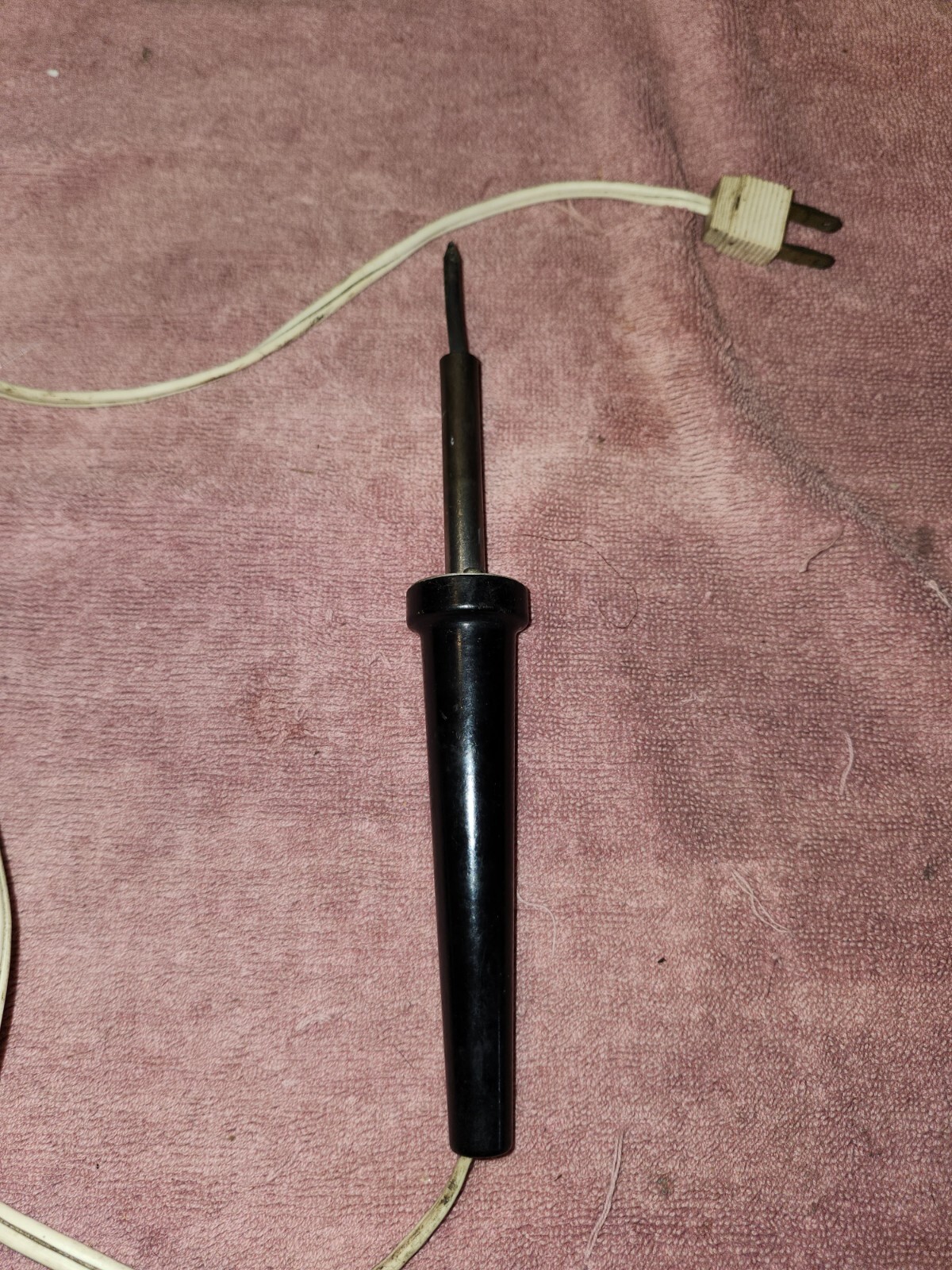 (A3) --- Vintage Weller SP23 Soldering Iron - Works