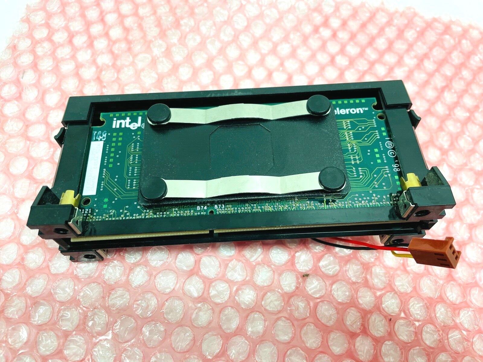 INTEL CELERON MMX PROCESSOR 266MHZ SL2SY WITH HEAT SYNC & COOLING FAN
