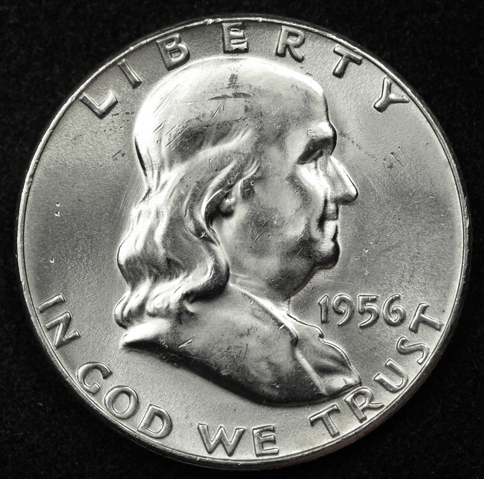 1956-p  Franklin Half. 100% Fully Separated Bell Lines. Nice BU. (Inventory A)