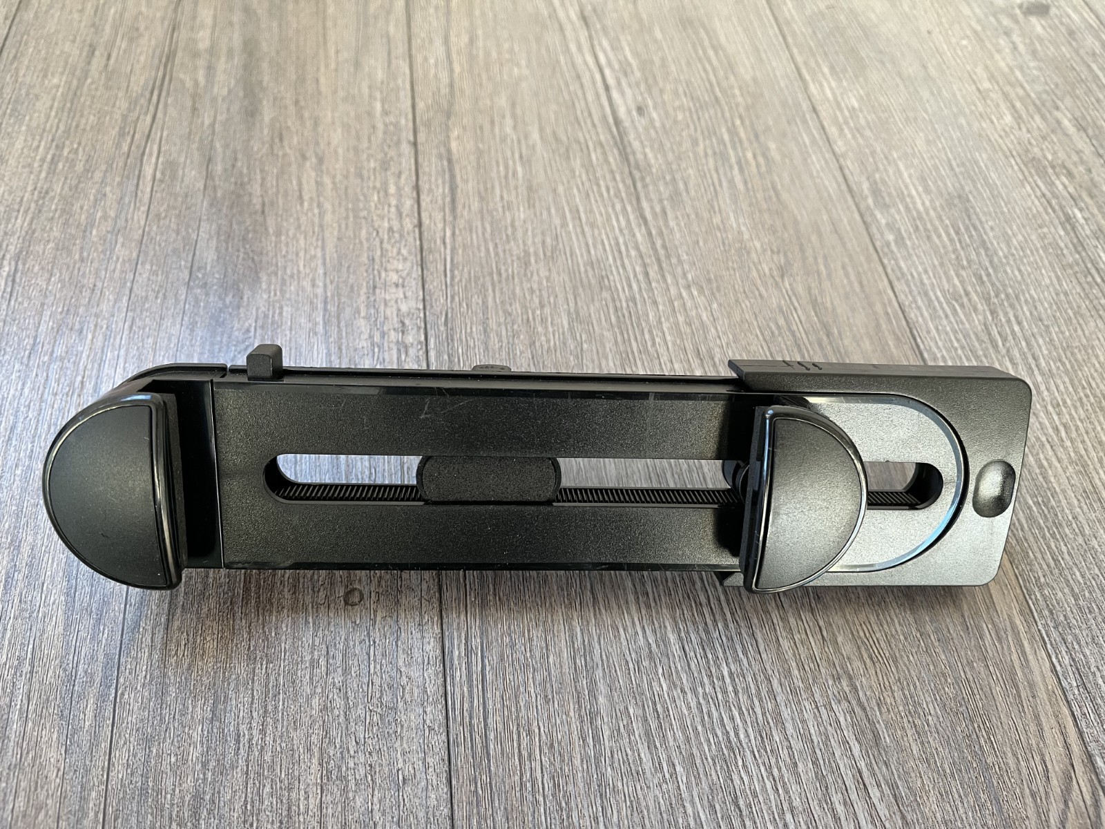 Pair of Tablet Mounts, 1/4" Thread