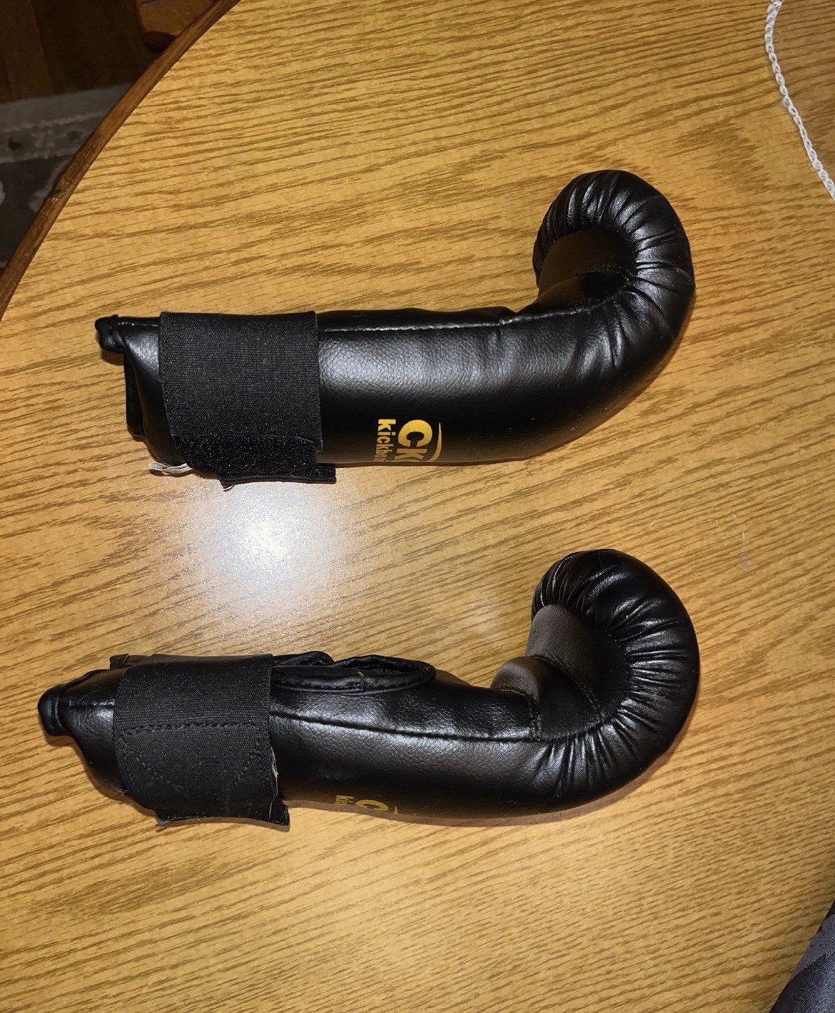 CKO Kickboxing Gloves ( Black )