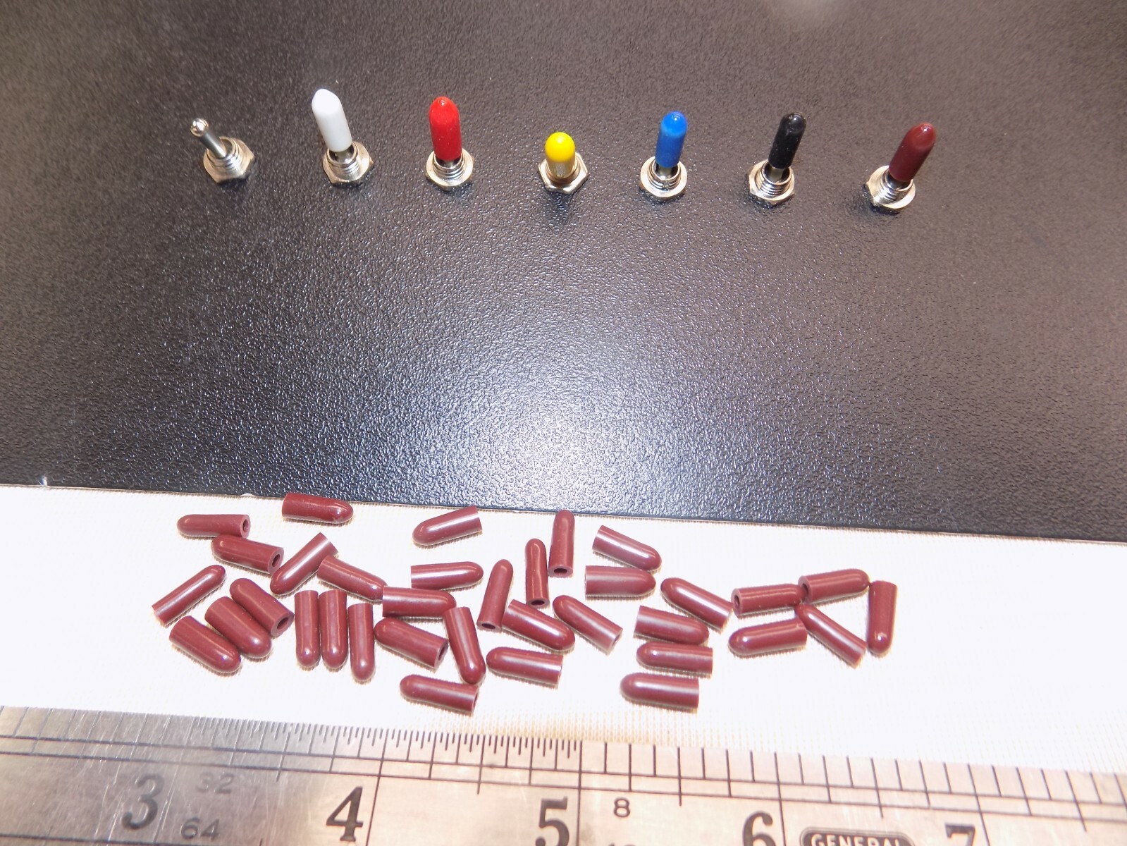 MINIATURE TOGGLE SWITCH BAT CAPS, BROWN VINYL, SLIP-ON, QTY:30