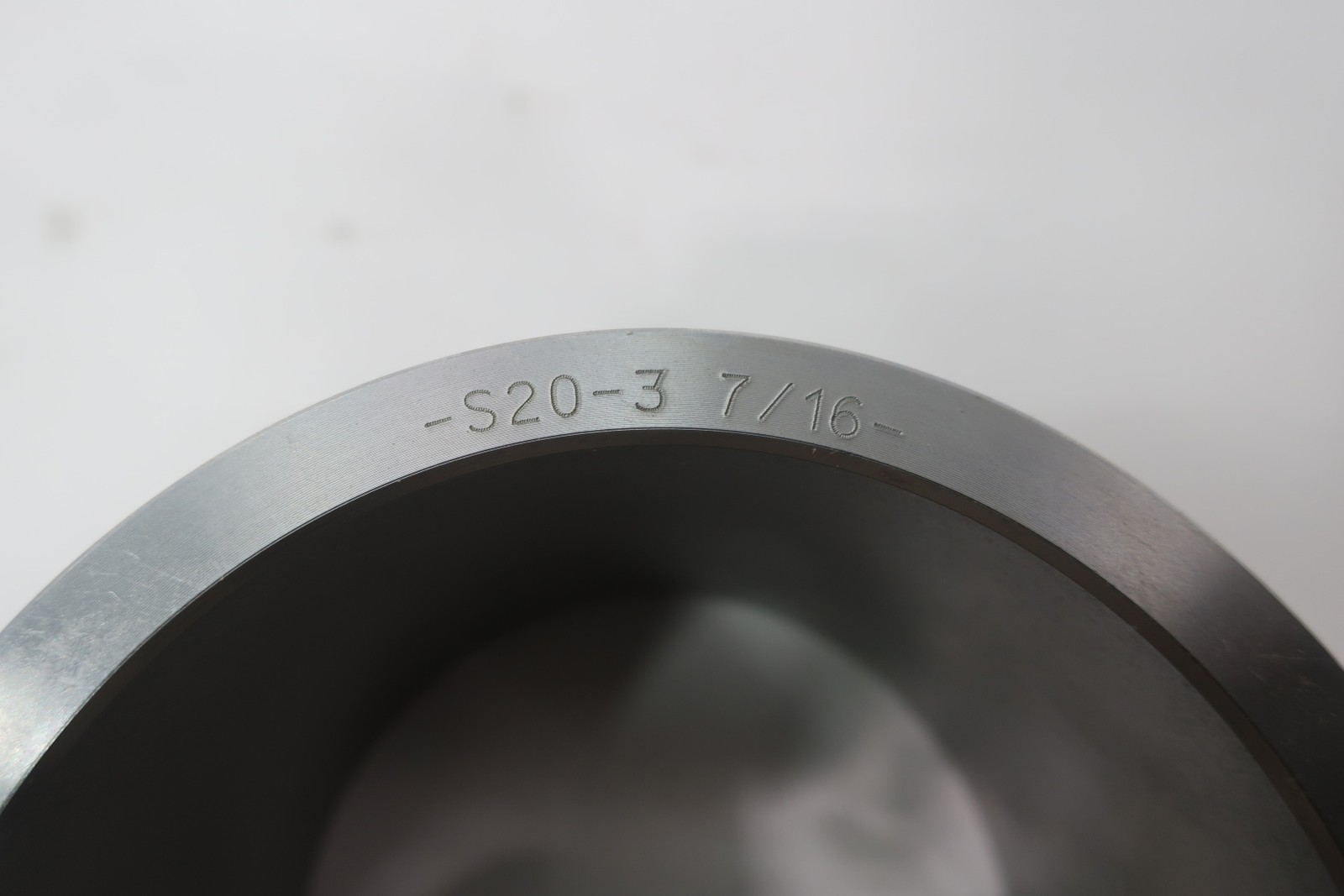 Skf SNW 20X3.7/16 Adapter Assembly