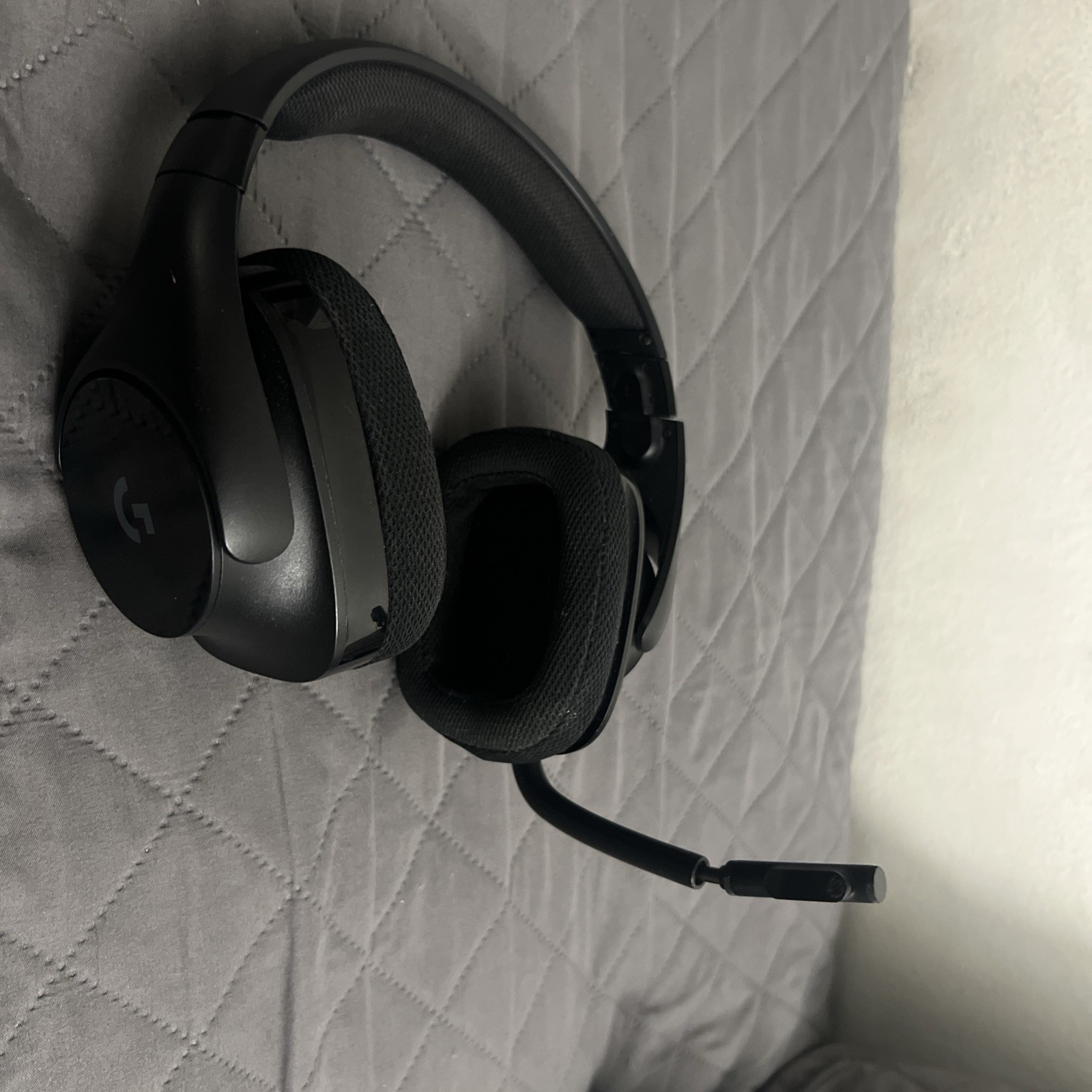 Logitech G533 Wireless Gaming Headset Only – Black- No Dongle