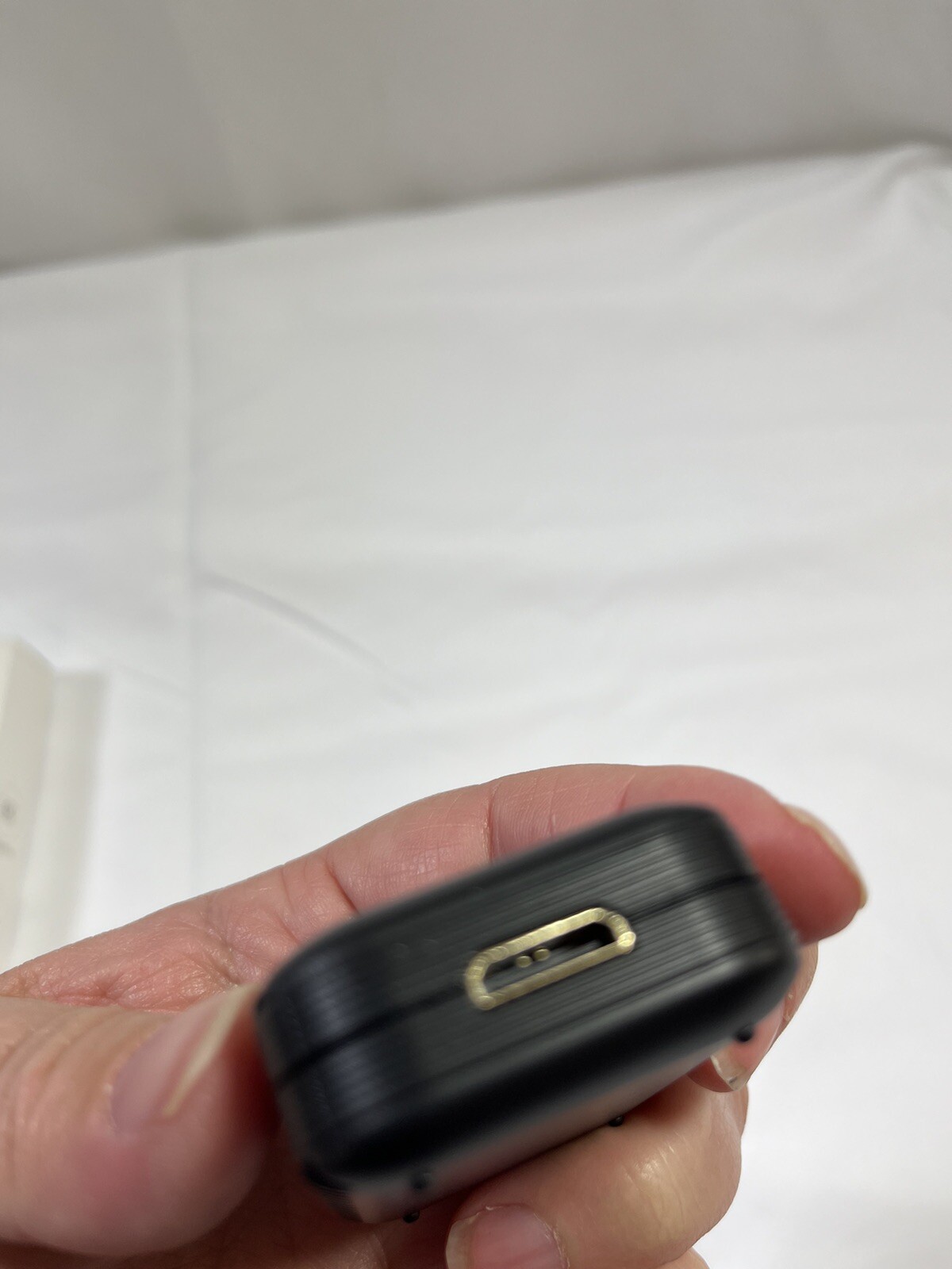 4K Wireless HDMI Transmitter and Receiver, HDMI Wireless Extender, Plug & Play