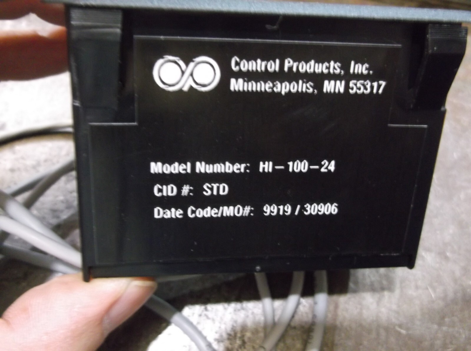 CONTROL PRODUCTS HI-100-24 PANEL MOUNT HUMIDITY INDICATOR (179-4)