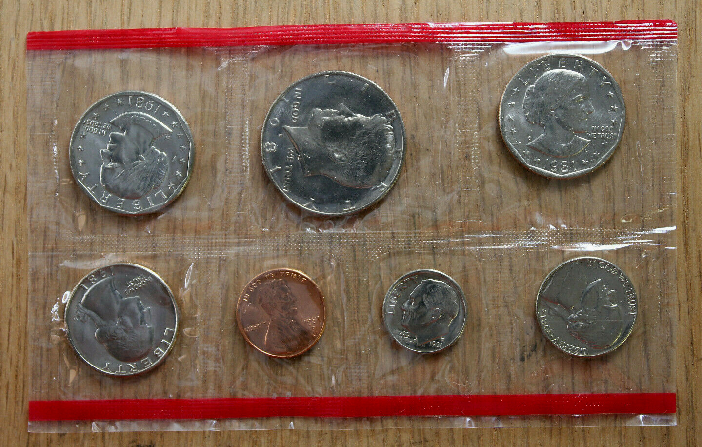 1981 Mint Set - Uncirculated Coins - 13-Coin Set - P & D