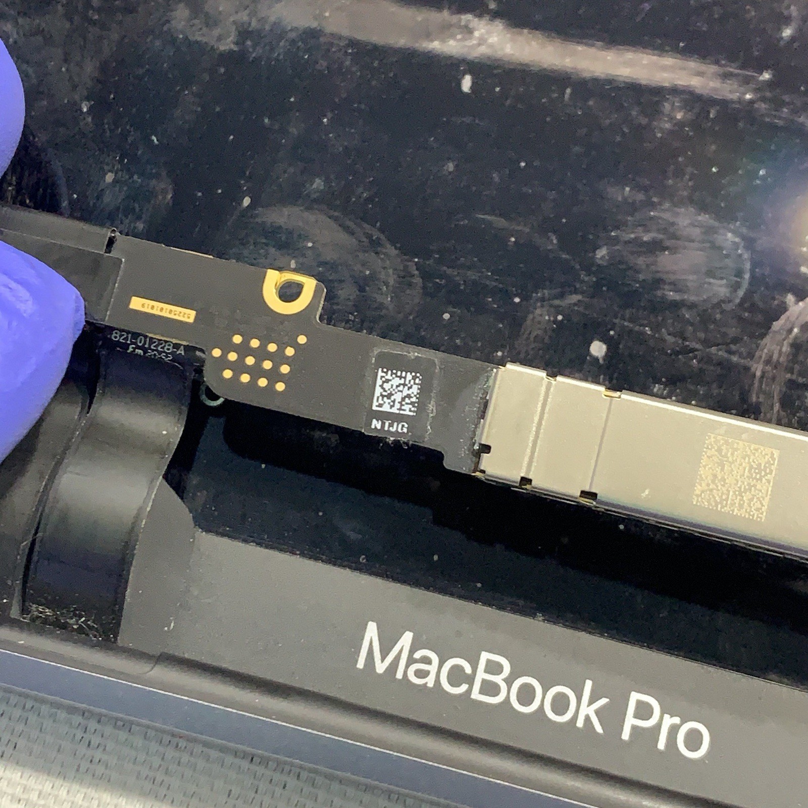 A2337 A2338 OEM APPLE MACBOOK 2020 LCD Screen DISPLAY ASSEMBLY - PARTIAL VISUAL