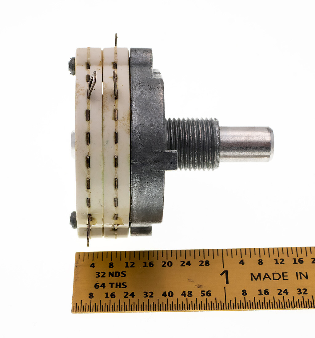Rotary Switch , 2-Wafer 2-Pole 10-Position, Binary Coded 1377828 32036-2, NOS