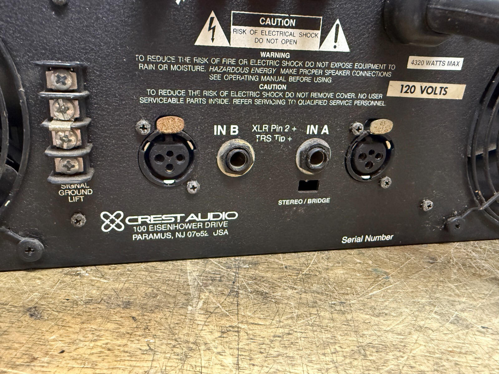 CREST AUDIO CA12 Power Amplifier