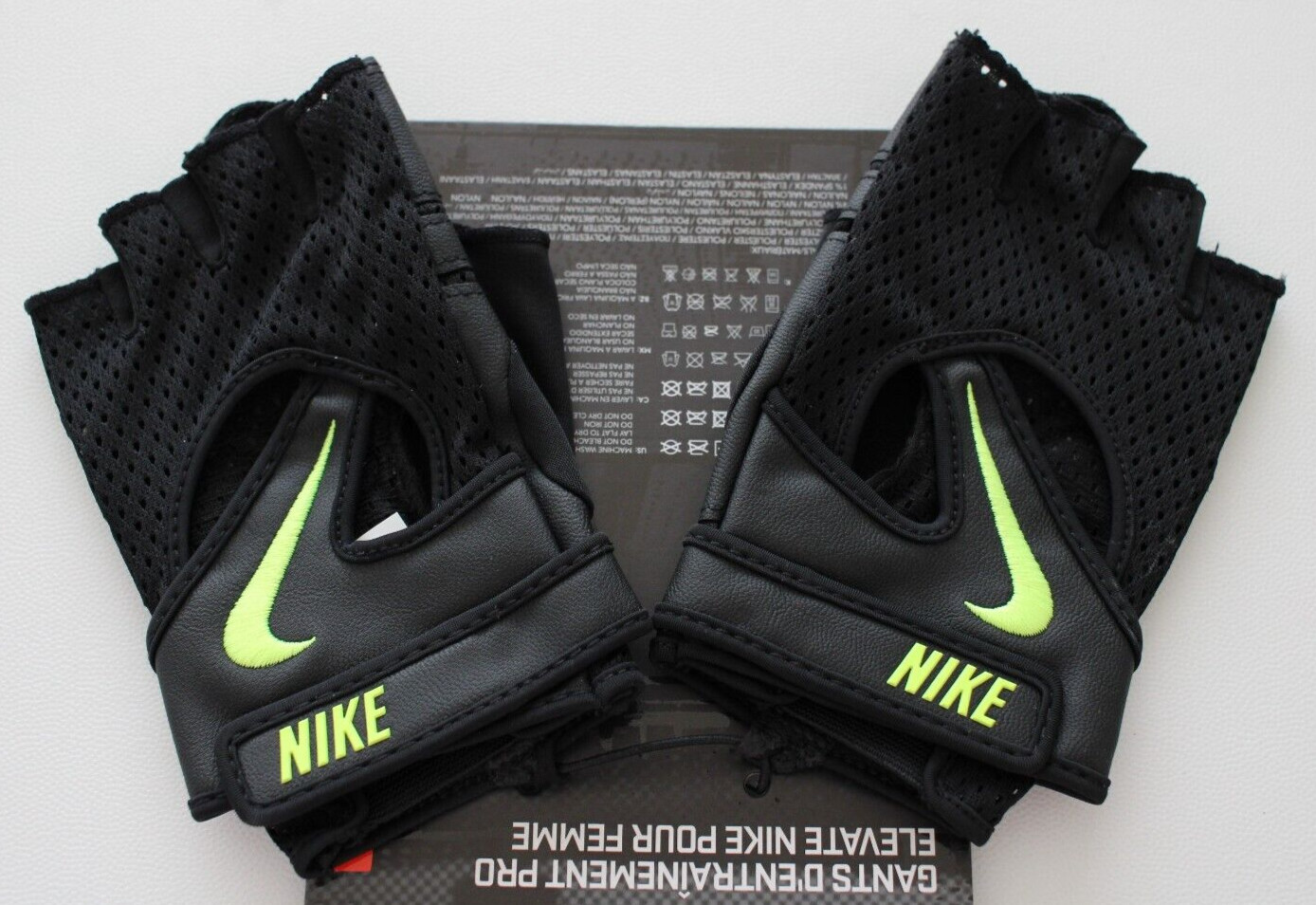 Nike Pro Elevate Training Gloves Women's Medium Black/Volt