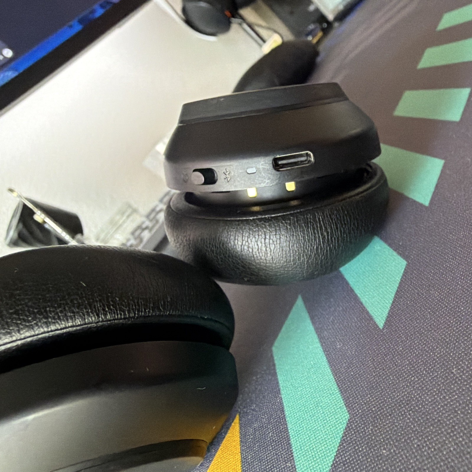 Jabra Evolve2 65 MS Wireless Over-Ear Headset with Link380a