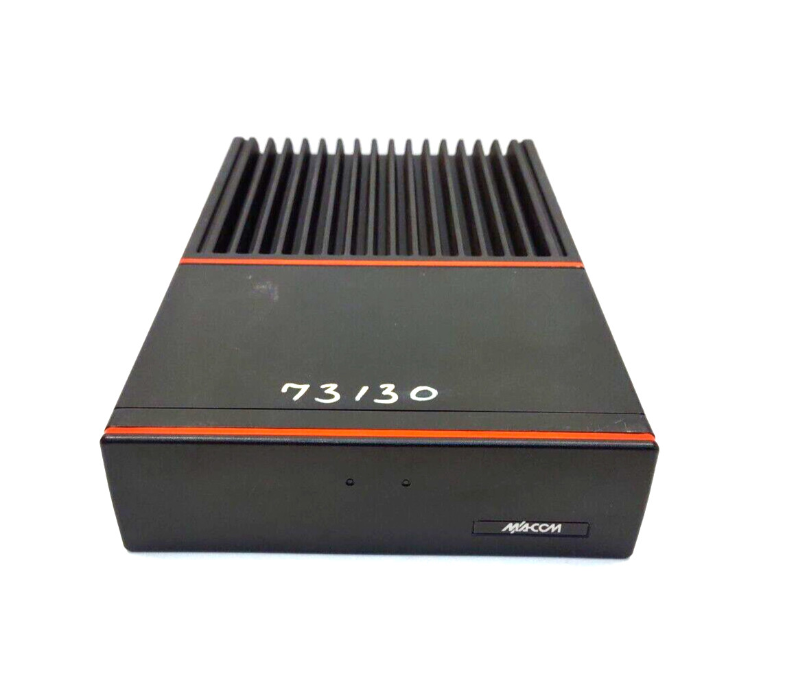 MA-COM D2UHCX Radio M/A-COM