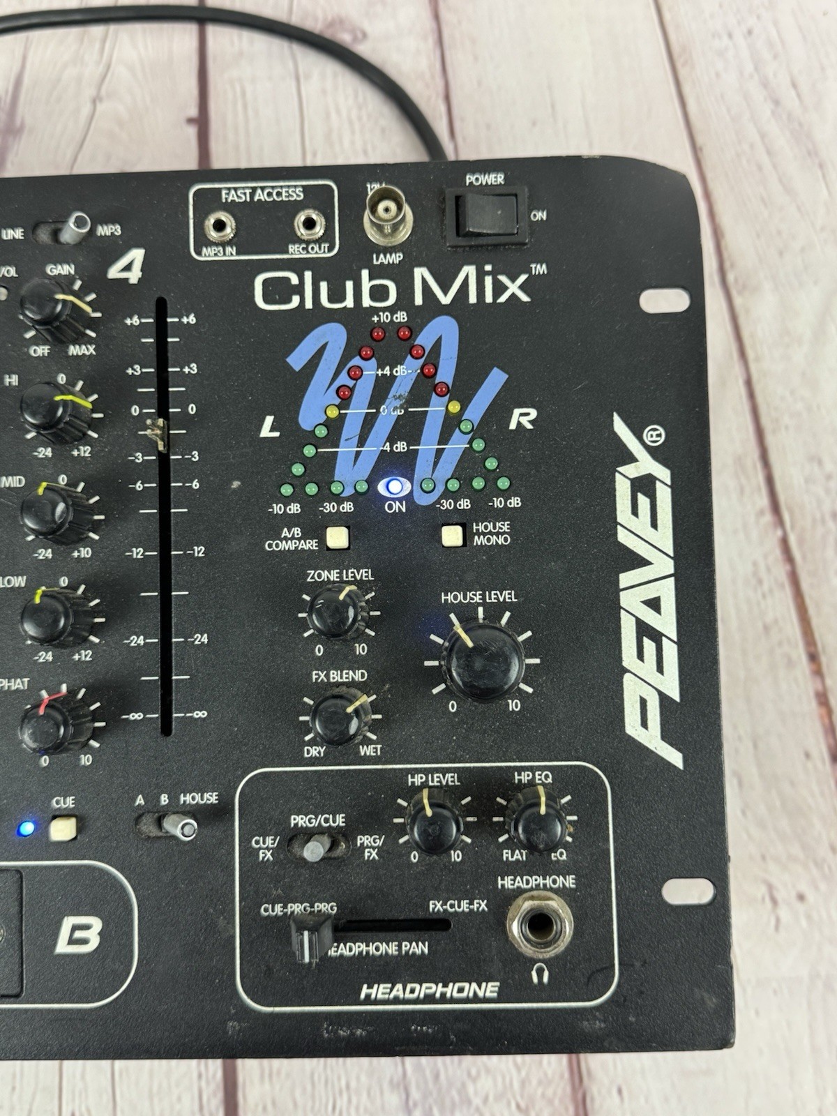 Peavey Club Mix DJ mixer