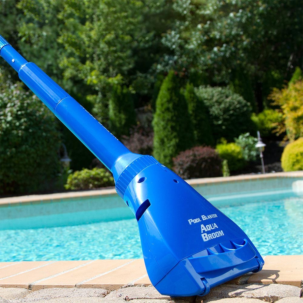OPEN BOX* Water Tech Pool Blaster Aqua Broom XL Ultra for Swimming Pools