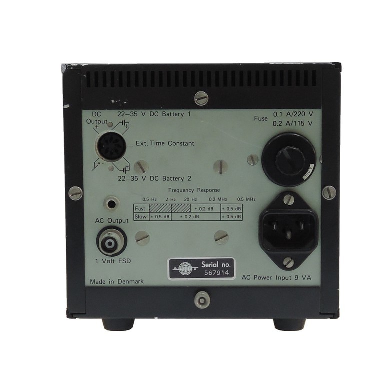 Bruel & Kjaer 2425 Voltmeter 0.5Hz-0.5MHz Japan