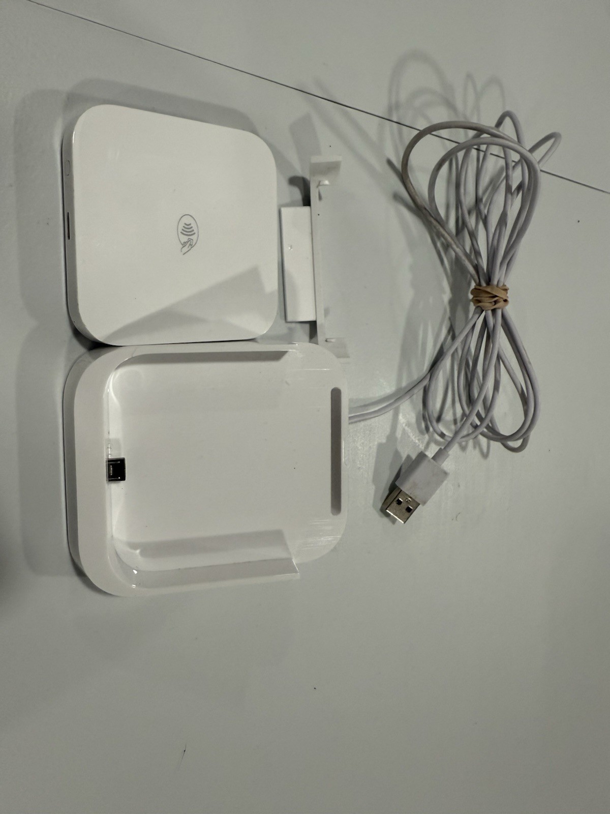 Square Model S8 Credit Card Reader with S7 Charging Dock - Good Condition