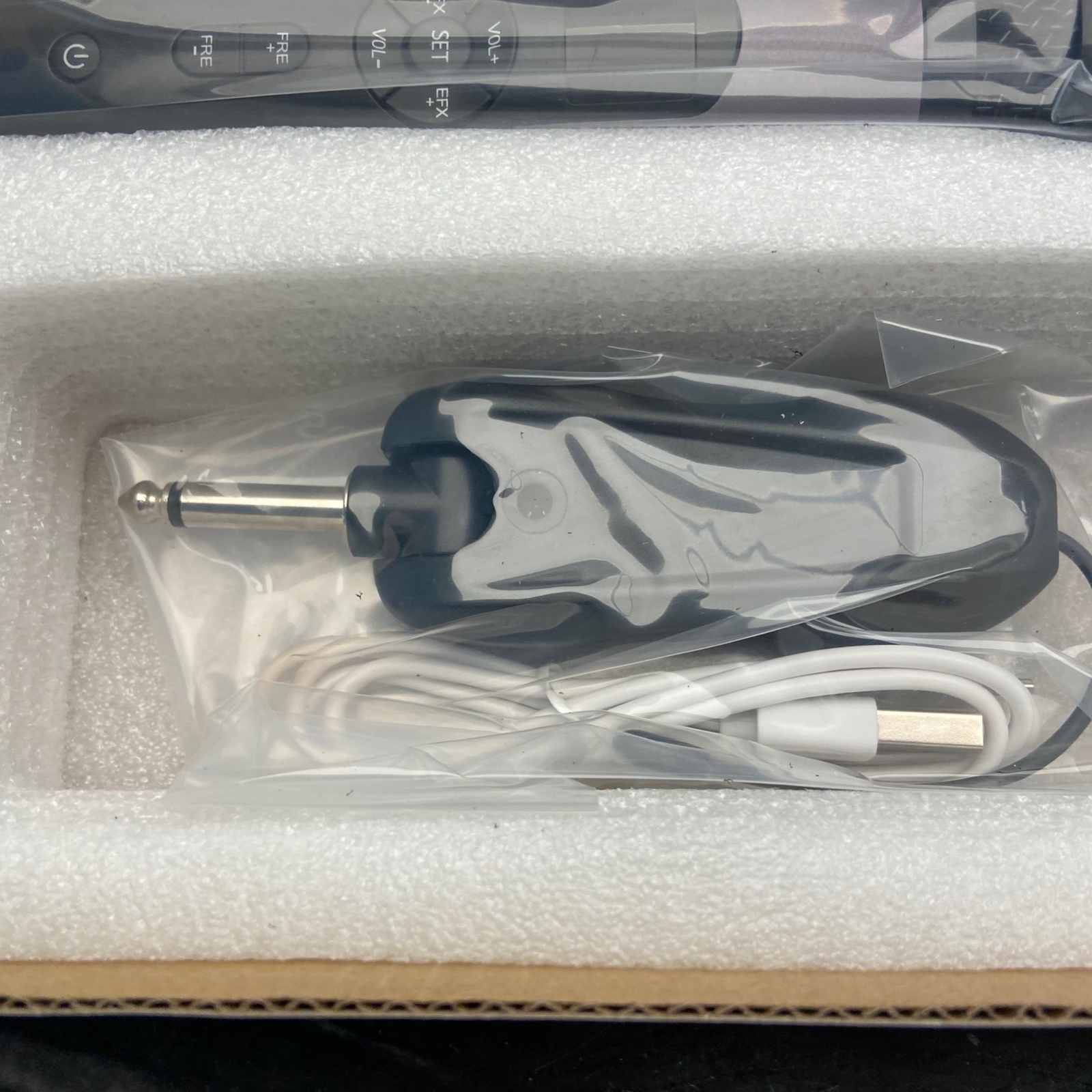 Professional Lithium Battery Wireless Microphone Unbranded NEW