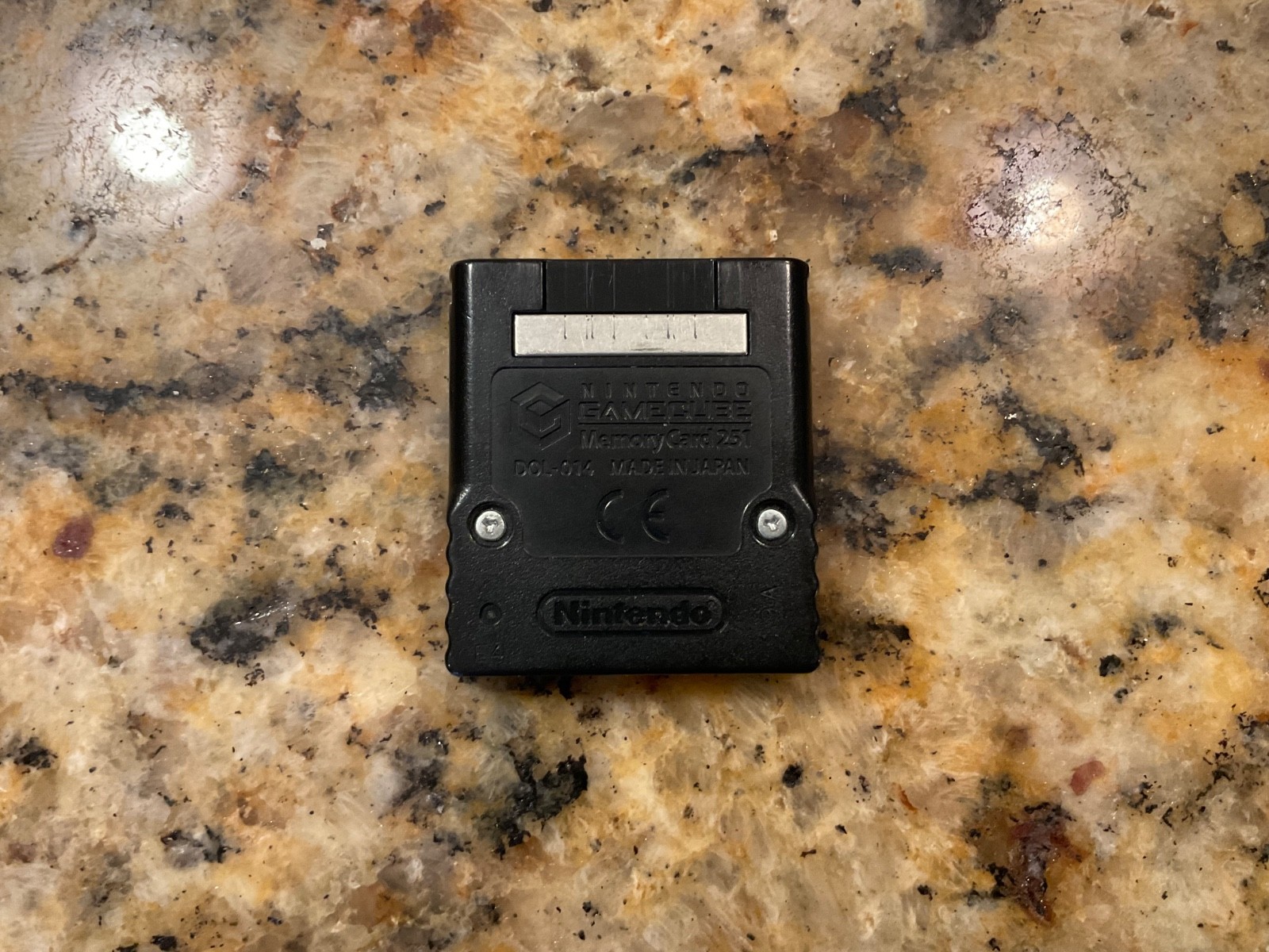 Official Nintendo GameCube DOL-014 black memory card 251 EC