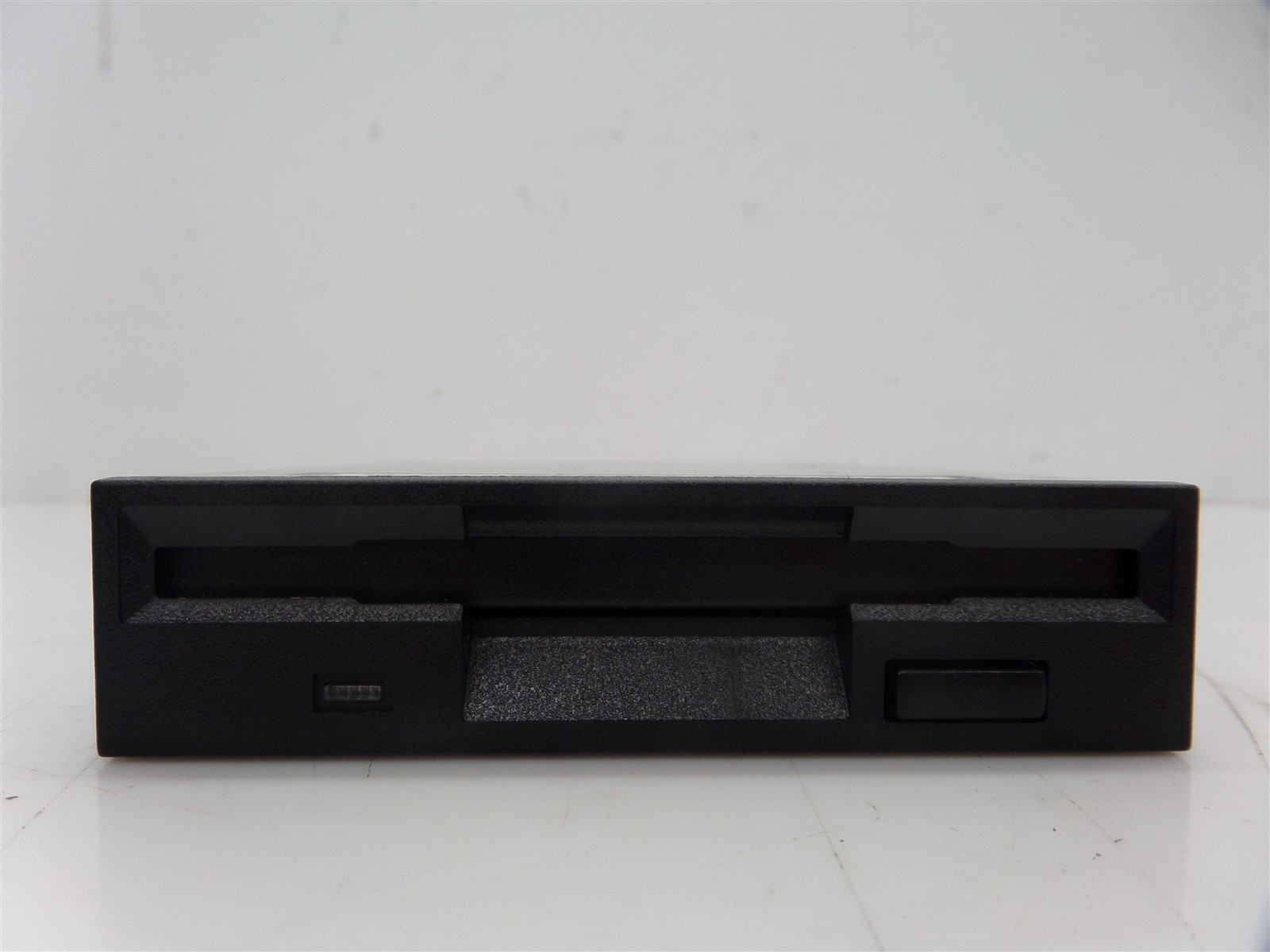 Mitsumi D359M3D 3.5in Floppy Disk Drive