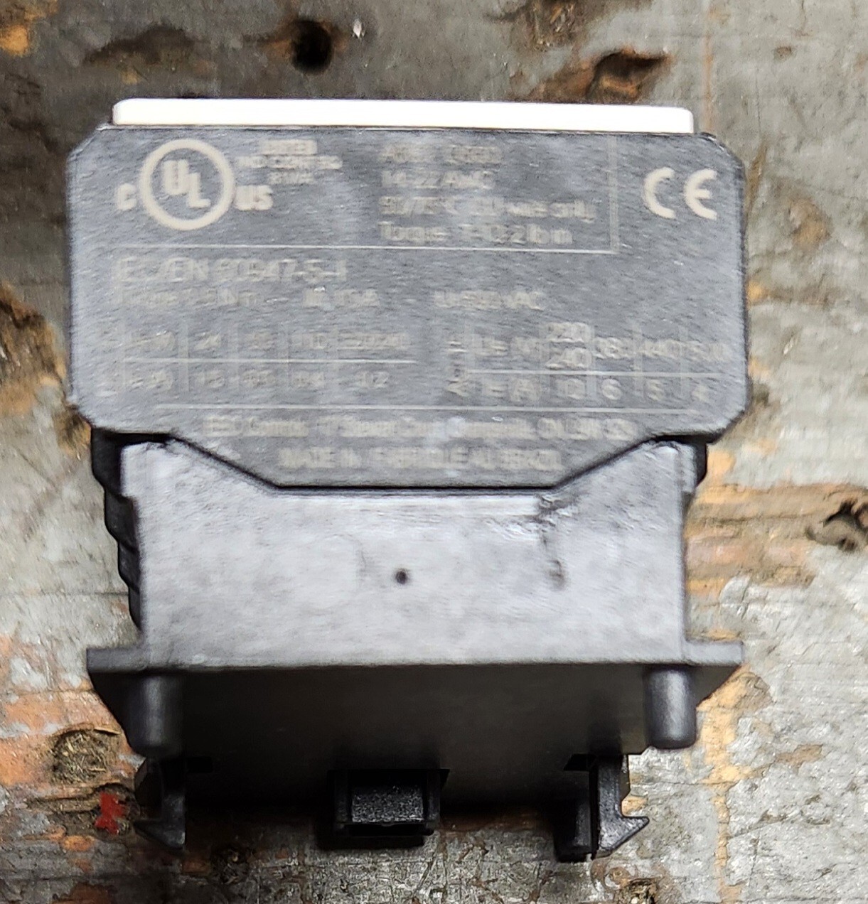 EEC HAXT22 Auxiliary Contact Block