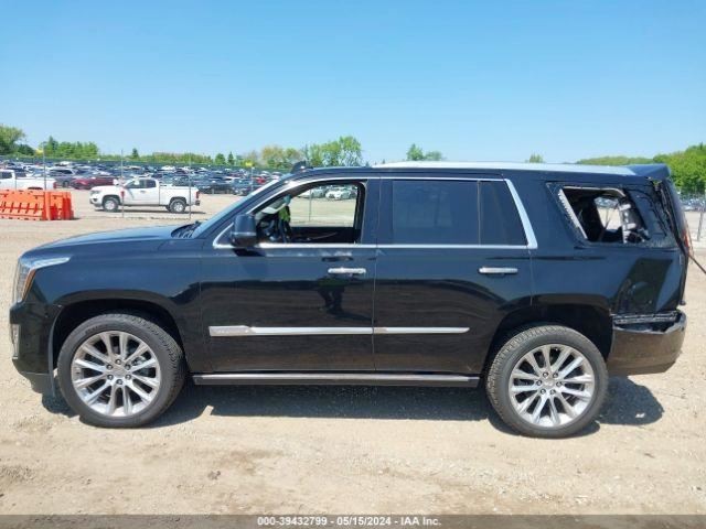 ESCALADE 2019 Air Shutter 1896181