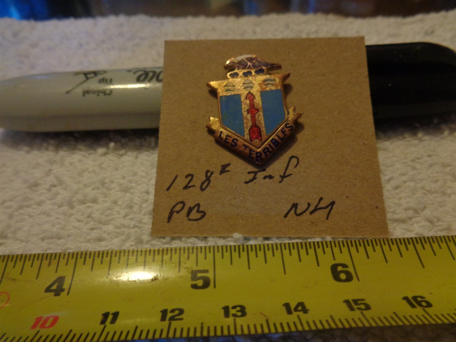 128th Infantry NH Unit Crest, DI, DUI Pinback (DRAW#B13)