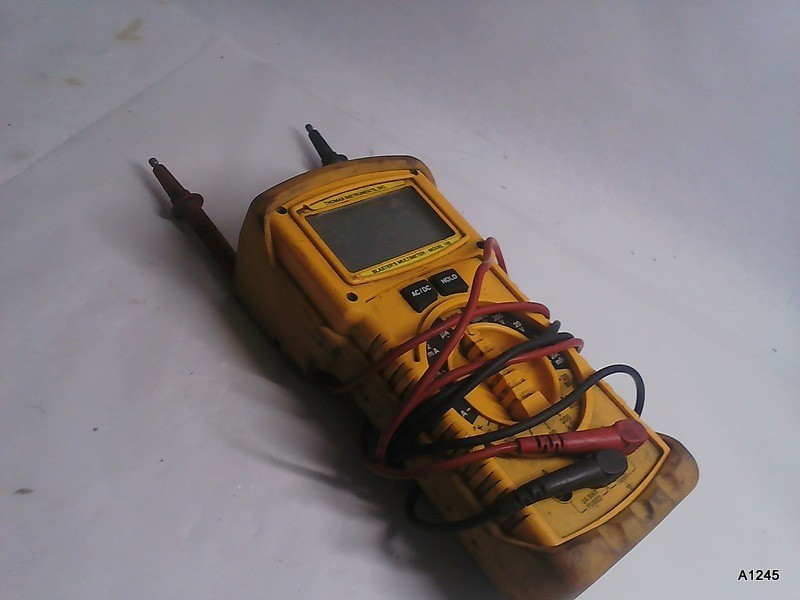 Thomas Instruments Model 109 Blasters Multimeter Intrinsically Safe Ohmmeter