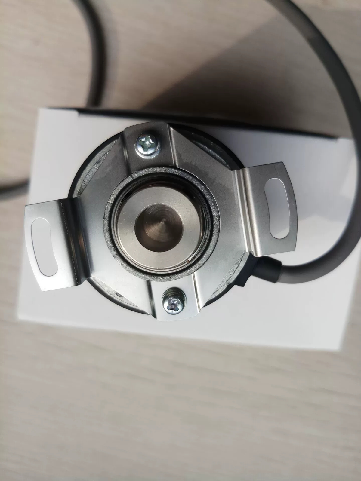 1pcs NEMICON HES-10-2MHT-800-050-00EA Encoder