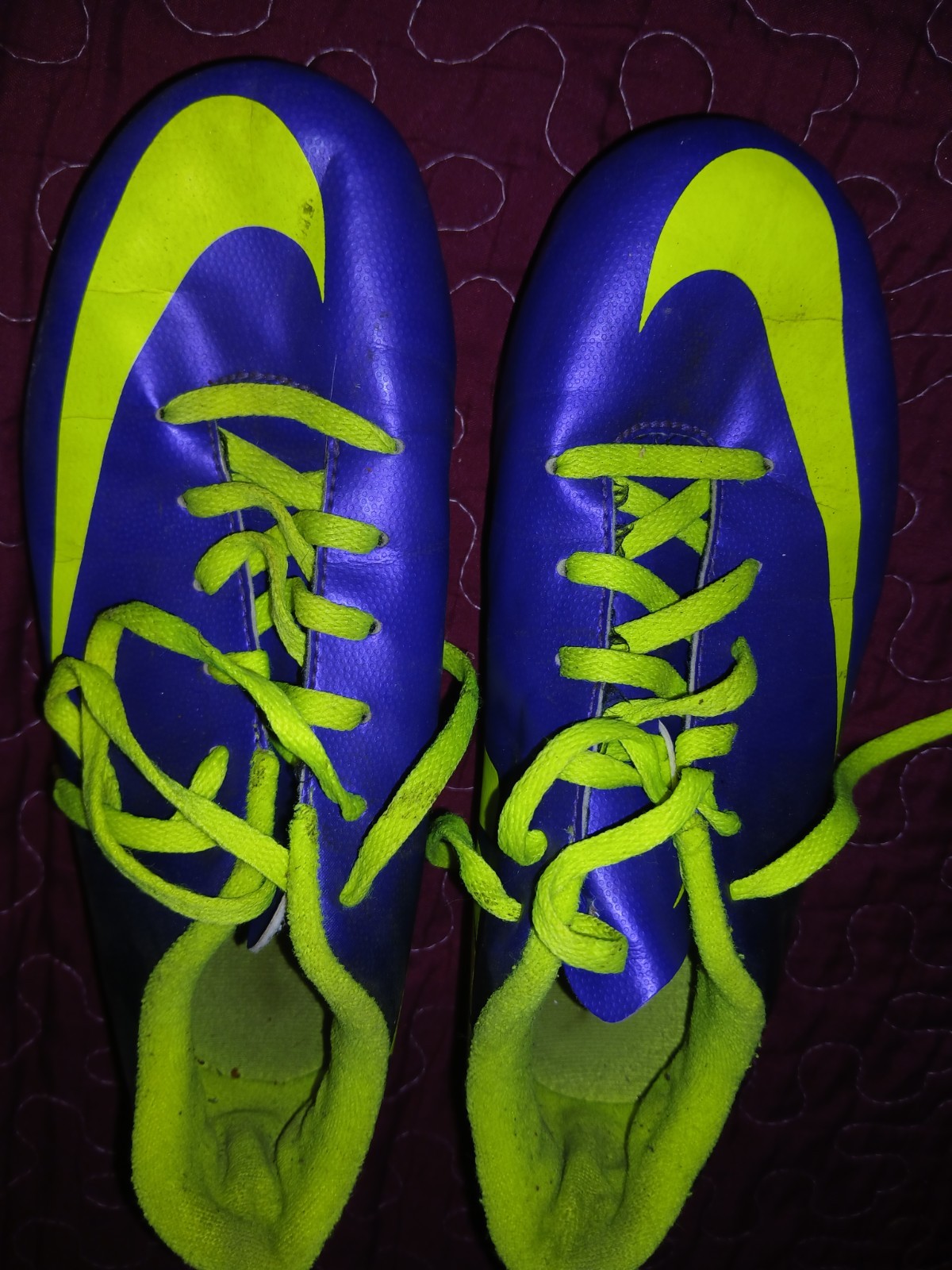 Nike Mercurial Soccer Cleats Purple Yellow Plastic Low Top Lace Up Teens