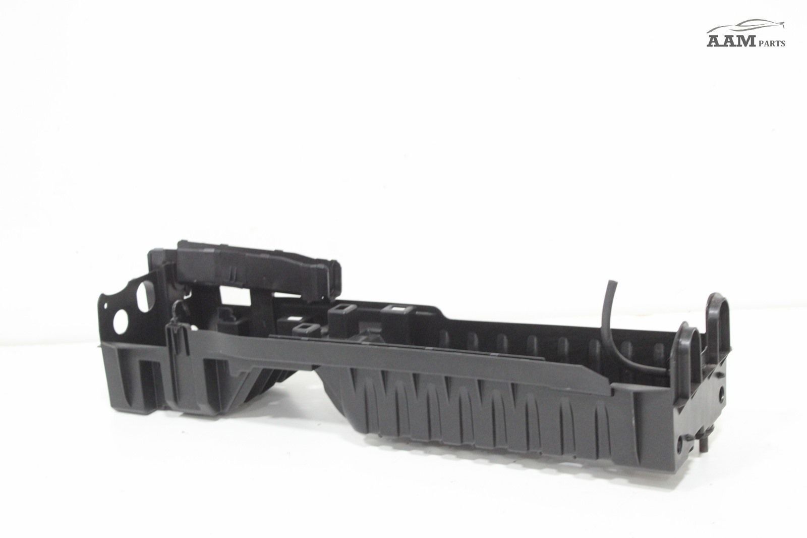 2016-2019 CHEVROLET CRUZE BATTERY TRAY HOLDER MOUNT SUPPORT BRACKET OEM