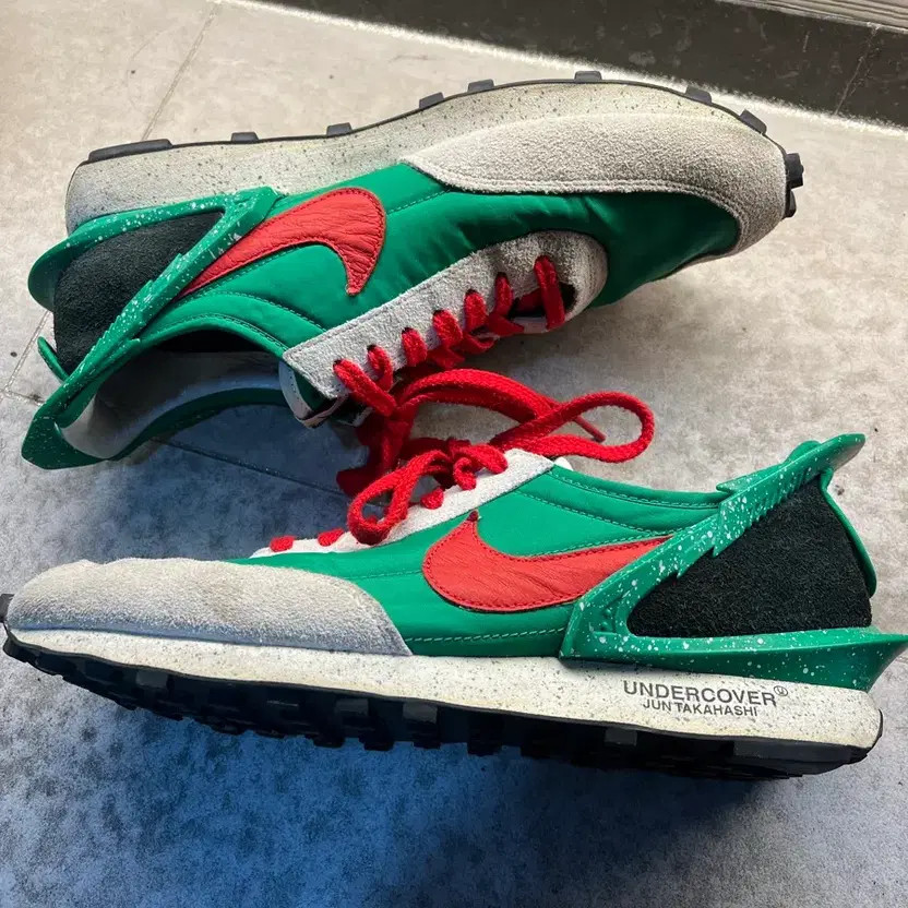 Nike x Undercover Dave Brake Green Red Sneakers